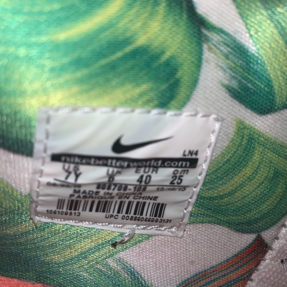 Lebron 13 RARE easters - Picture 7 of 8